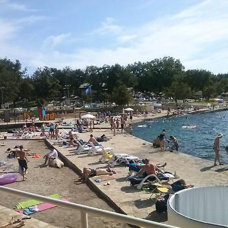 Apartment Jozefina Пореч Екстериор снимка