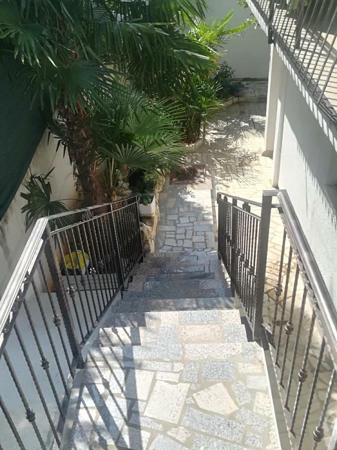 Apartment Jozefina Пореч Екстериор снимка